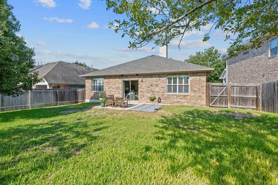 Photo of 2209 Westfalian TRL