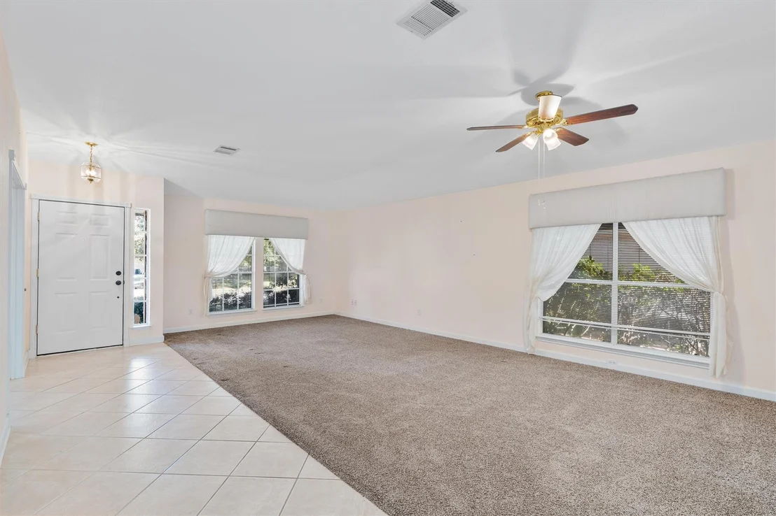 Photo of 1007 Leah LN
