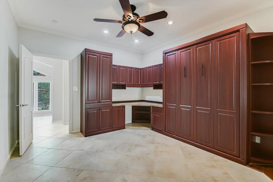 Photo of 306 Blue Ground