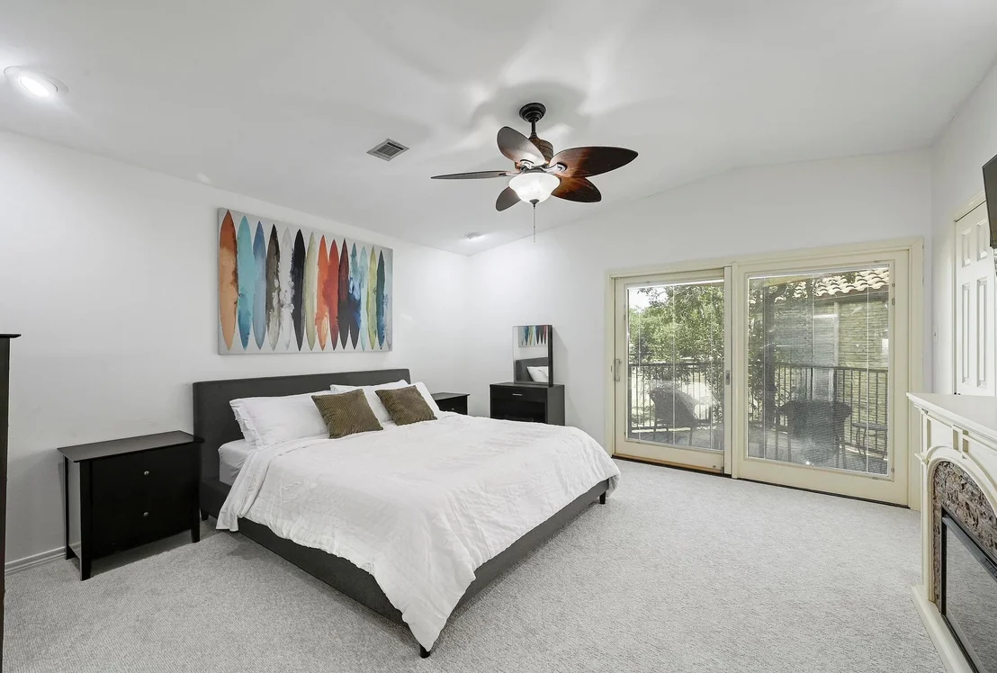 Photo of 122 Acapulco DR