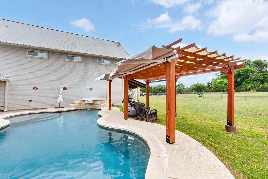 Photo of 421 Sunset Ridge DR