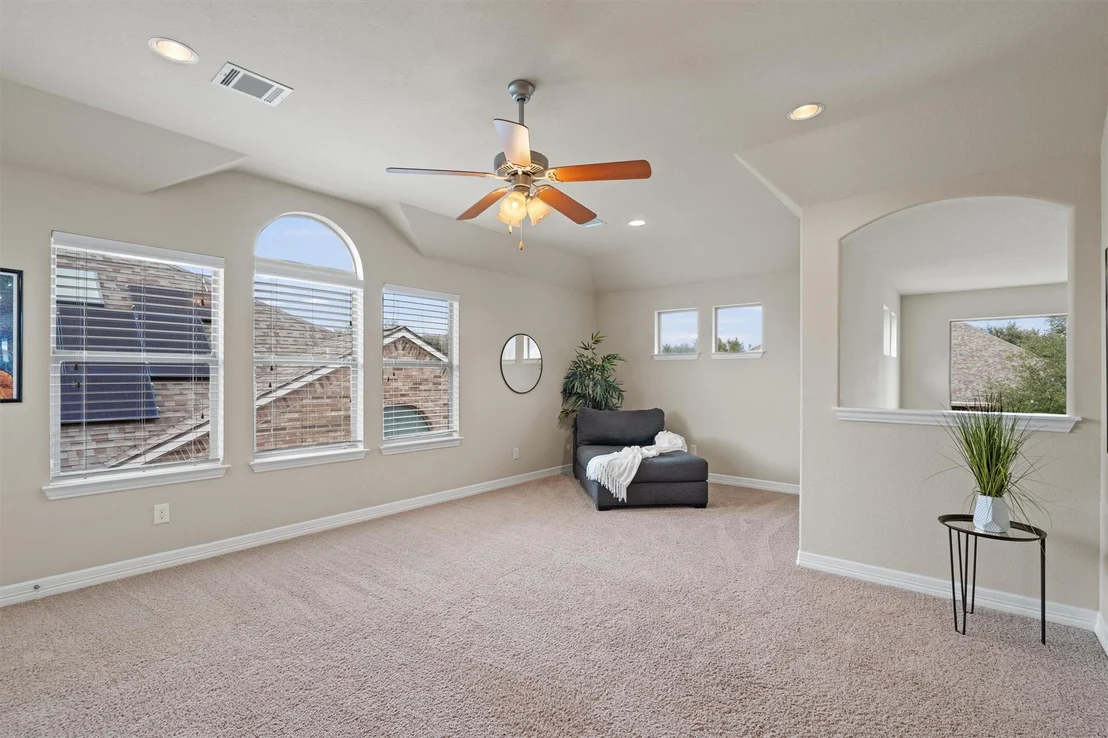 Photo of 3053 Agave LOOP