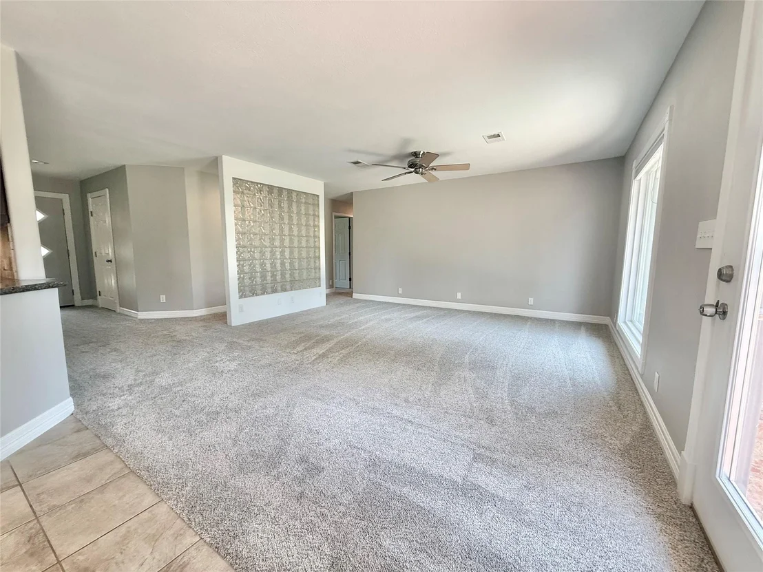 Photo of 11613 Sunset DR
