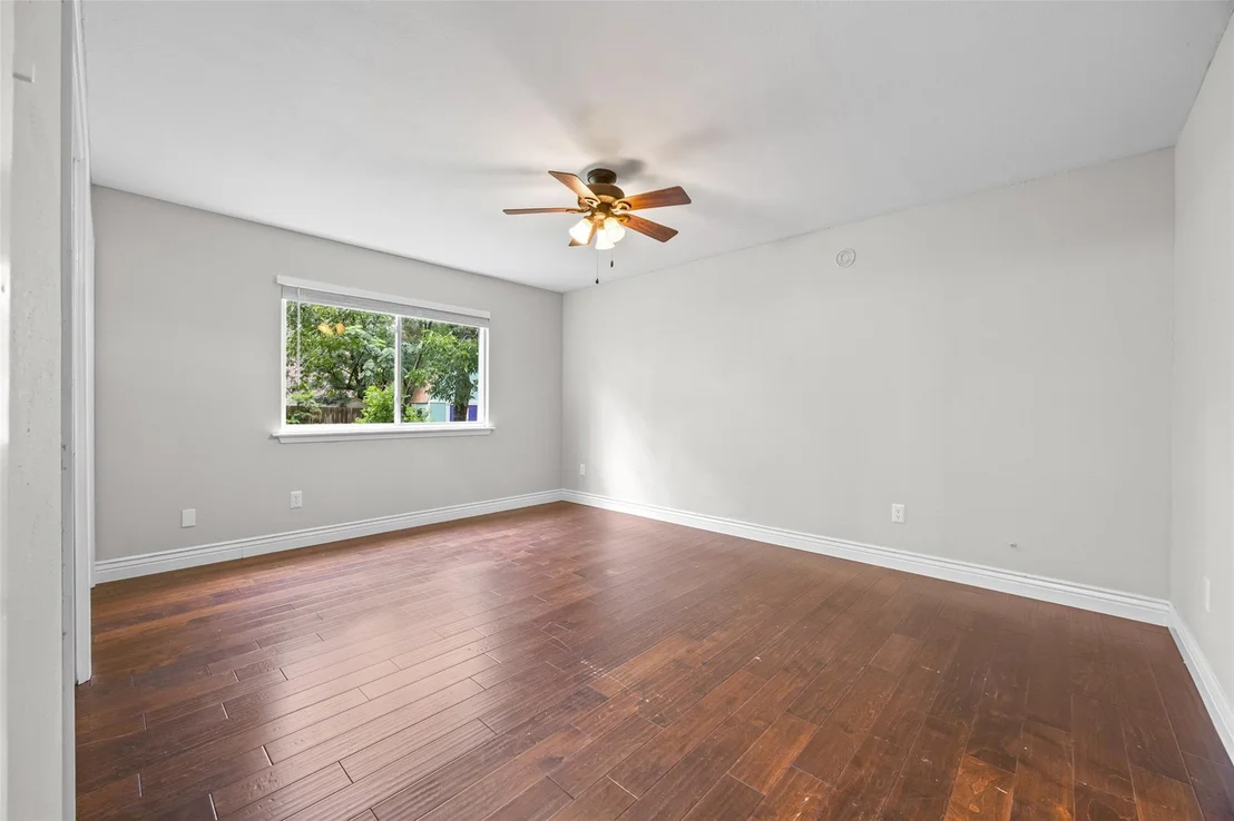 Photo of 8300 Belclaire CIR