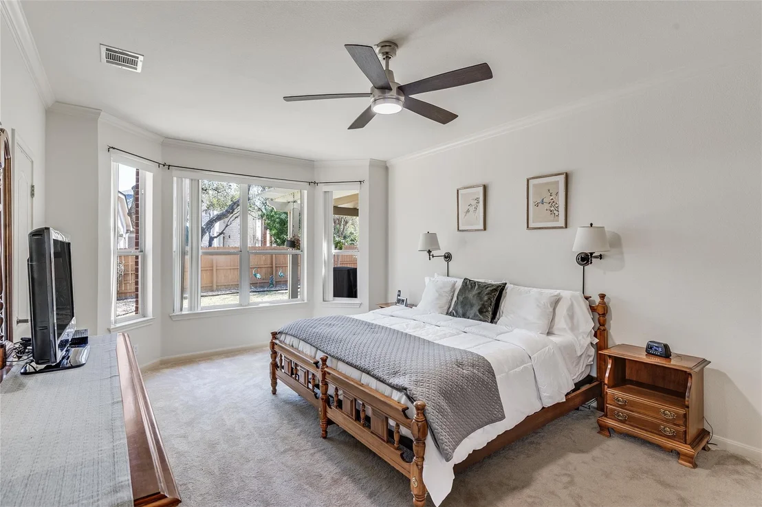 Photo of 2535 Crenshaw DR