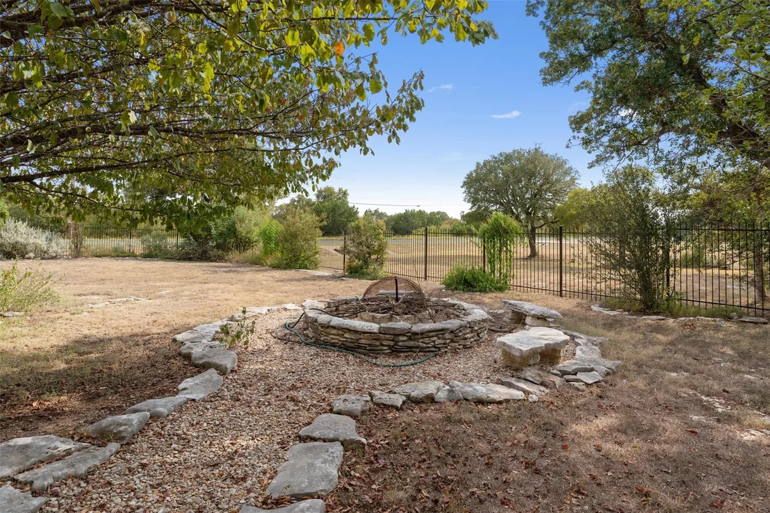 Photo of 101 Ten Oaks DR