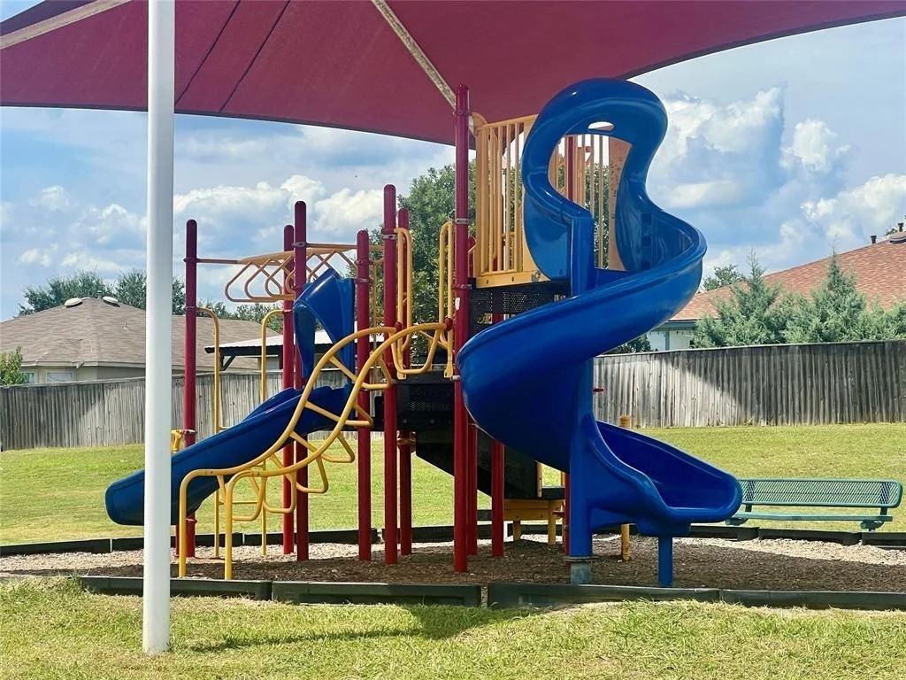 Photo of 217 Vestral RD