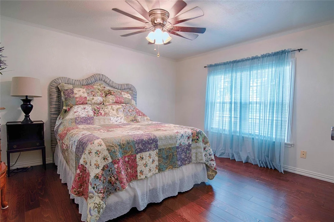 Photo of 6440 Mockingbird RD