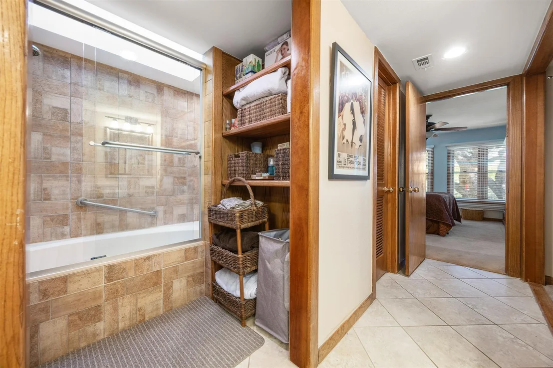 Photo of 116 W Eagle DR