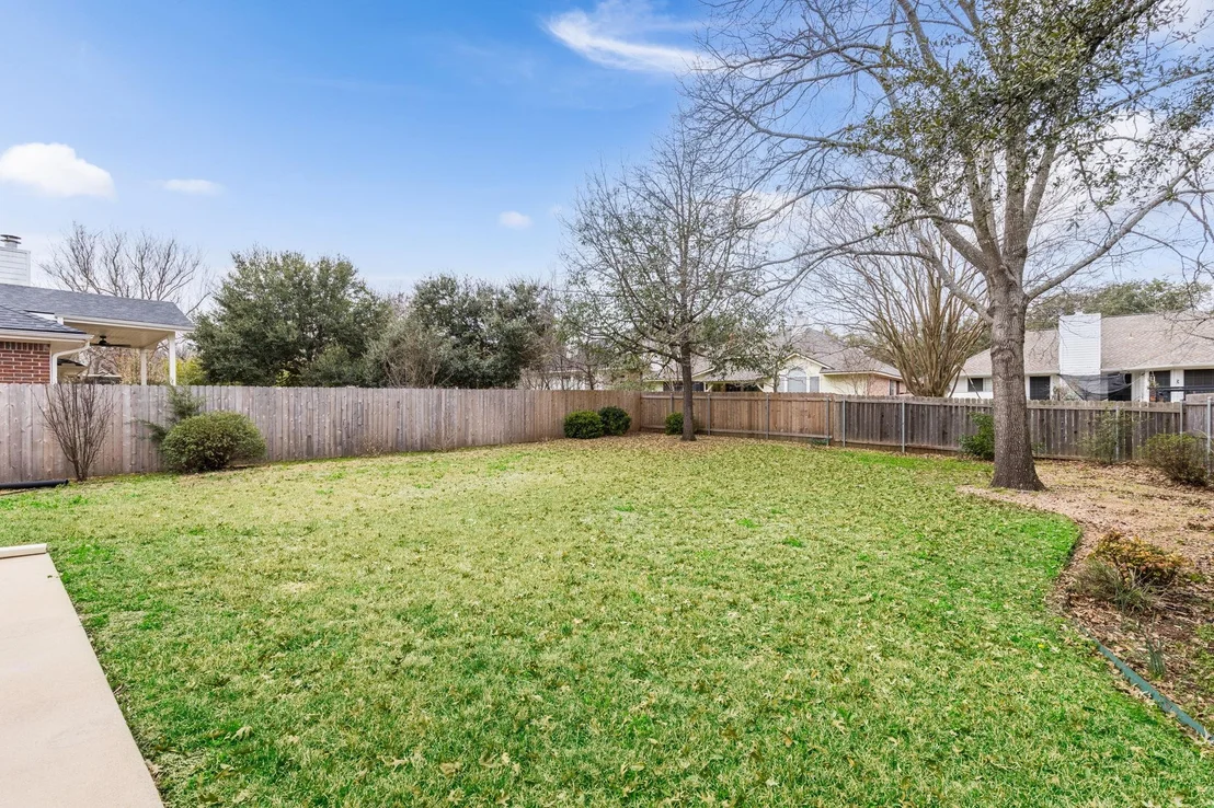 Photo of 6639 Ruxton LN