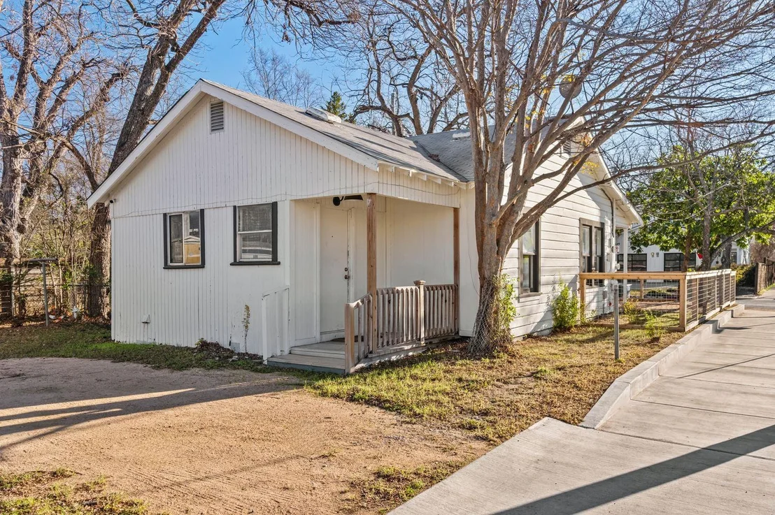 Photo of 4600 Alf Ave