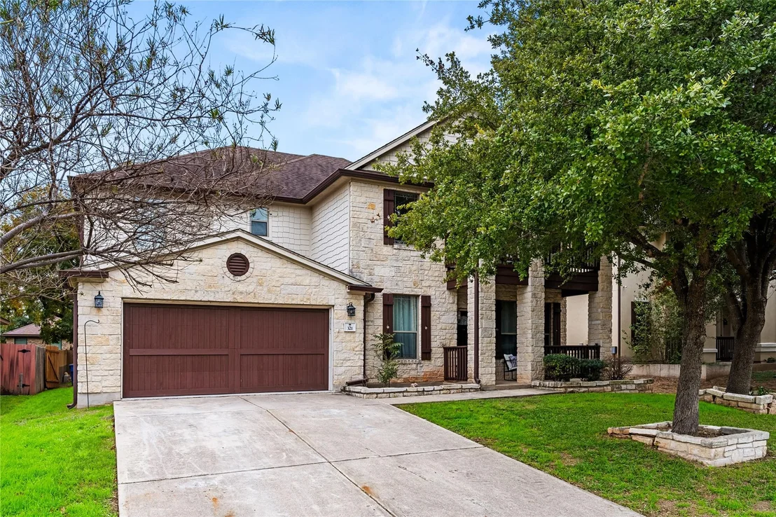 Photo of 321 Angel Oak ST