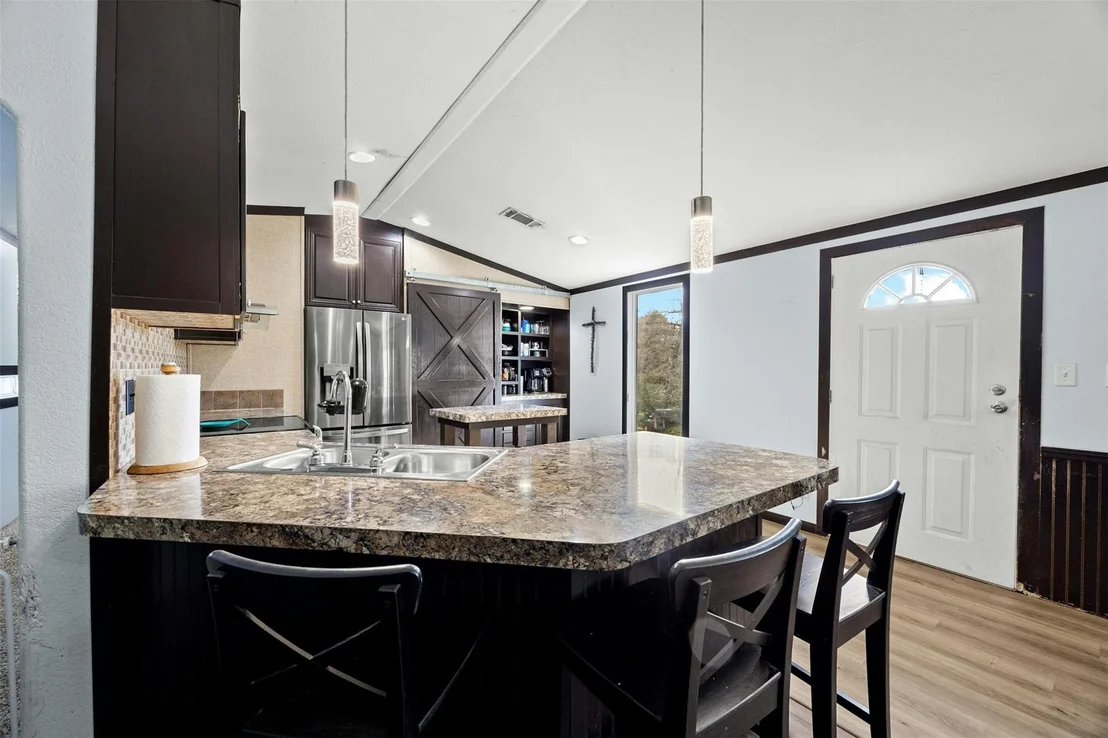 Photo of 888 Pine Valley LOOP