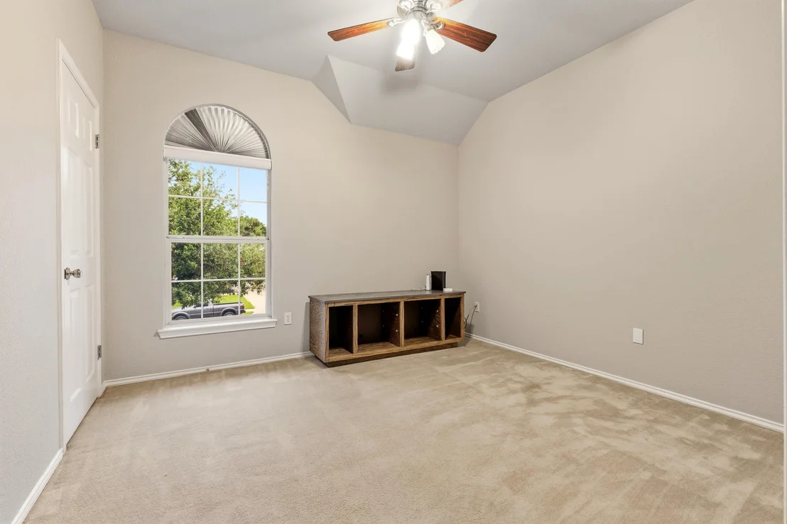 Photo of 905 Brighton Bend LN