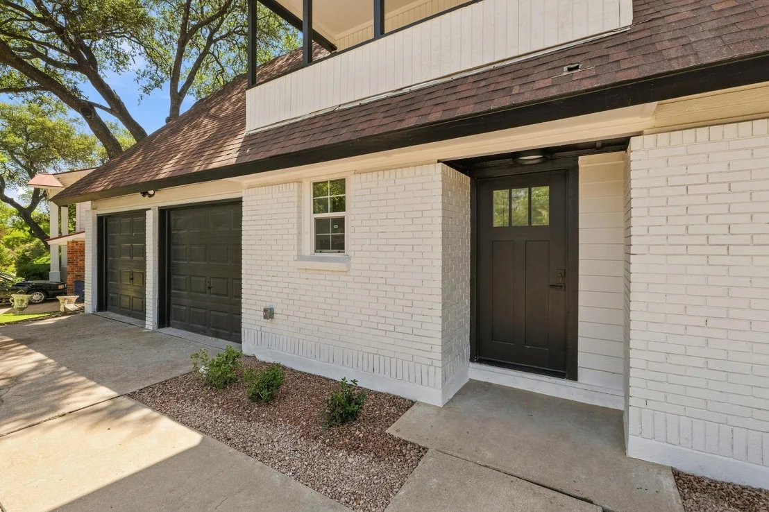 Photo of 903 Potomac PATH