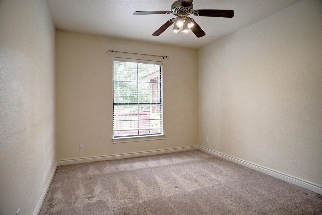 Photo of 160 Winchester RD