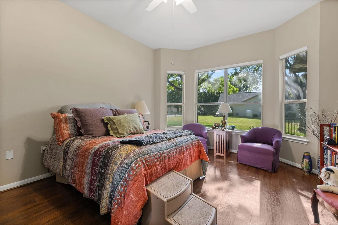 Photo of 101 Morning Glory CIR