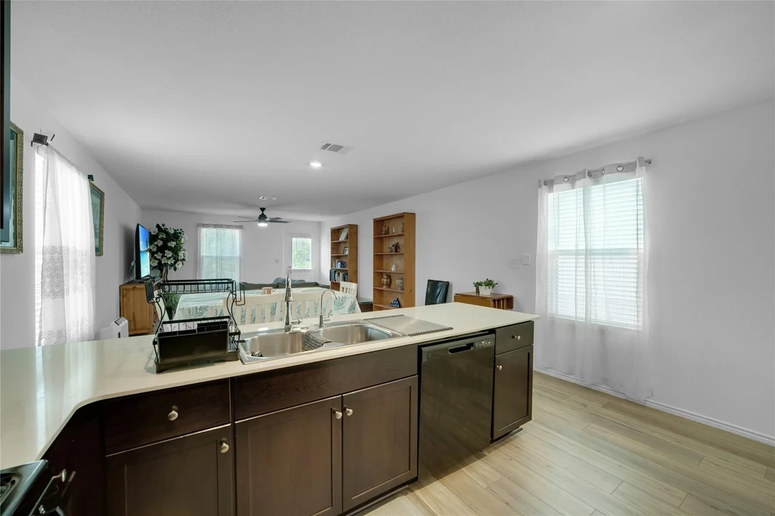 Photo of 36 Trinity CIR