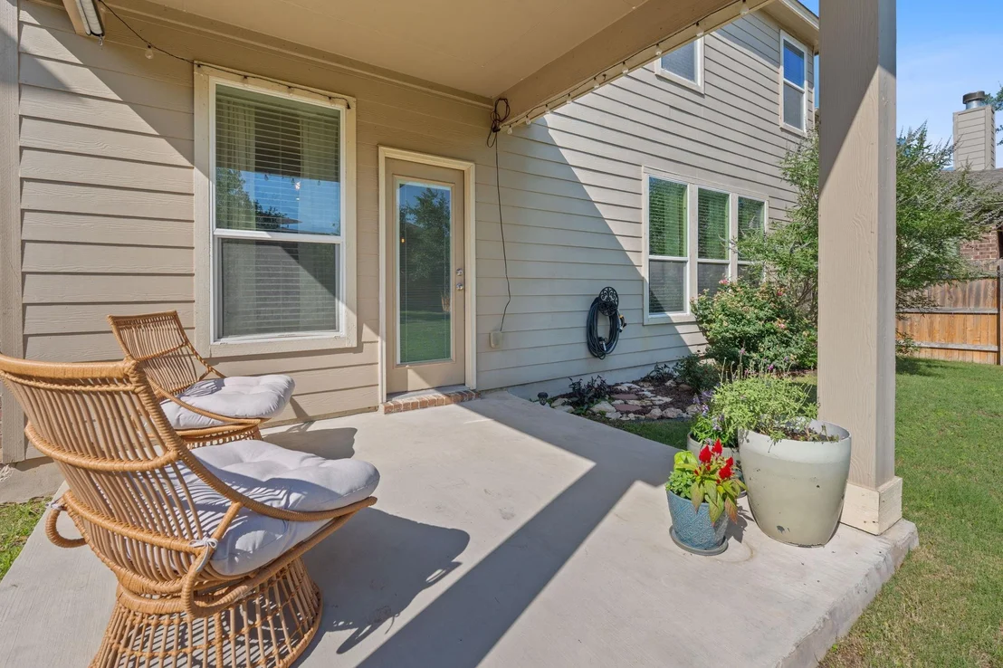 Photo of 476 Sheepshank DR