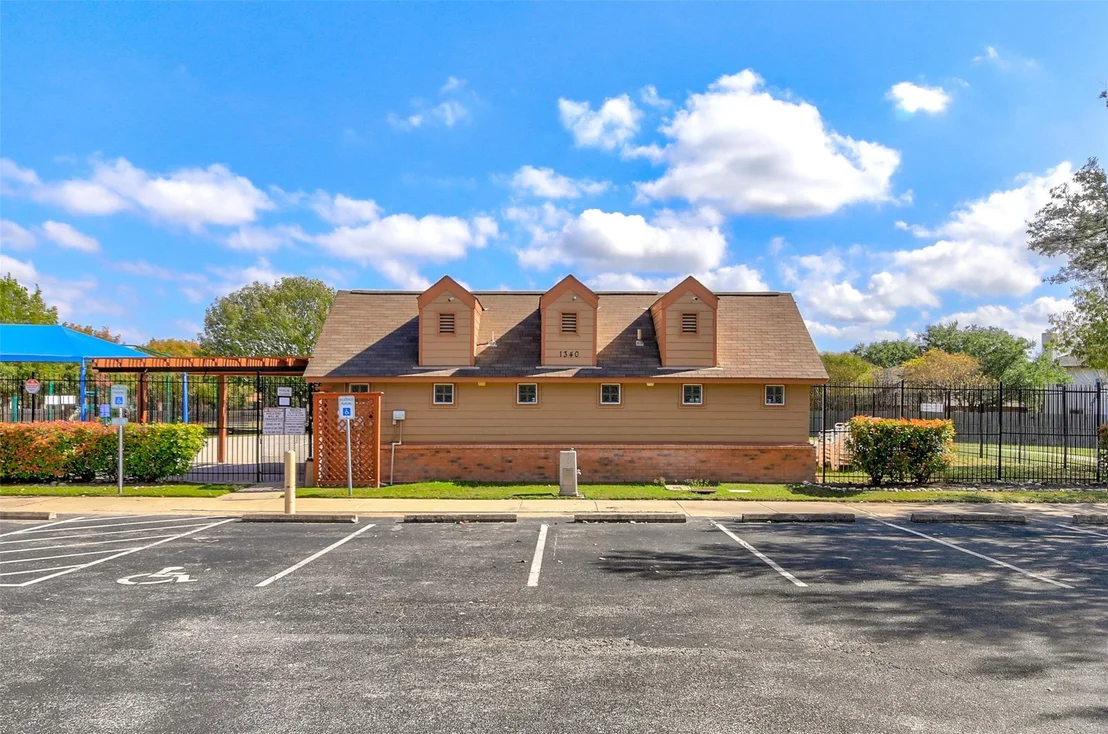 Photo of 1504 Cora Marie DR