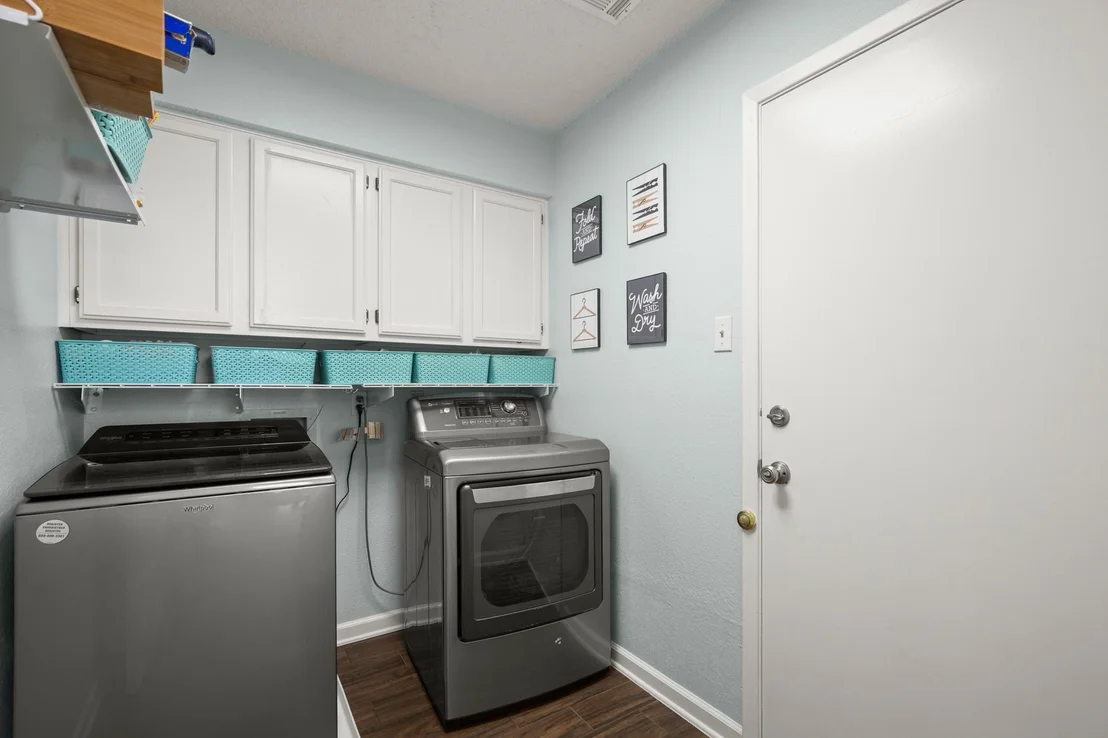Photo of 4019 Iriona BND