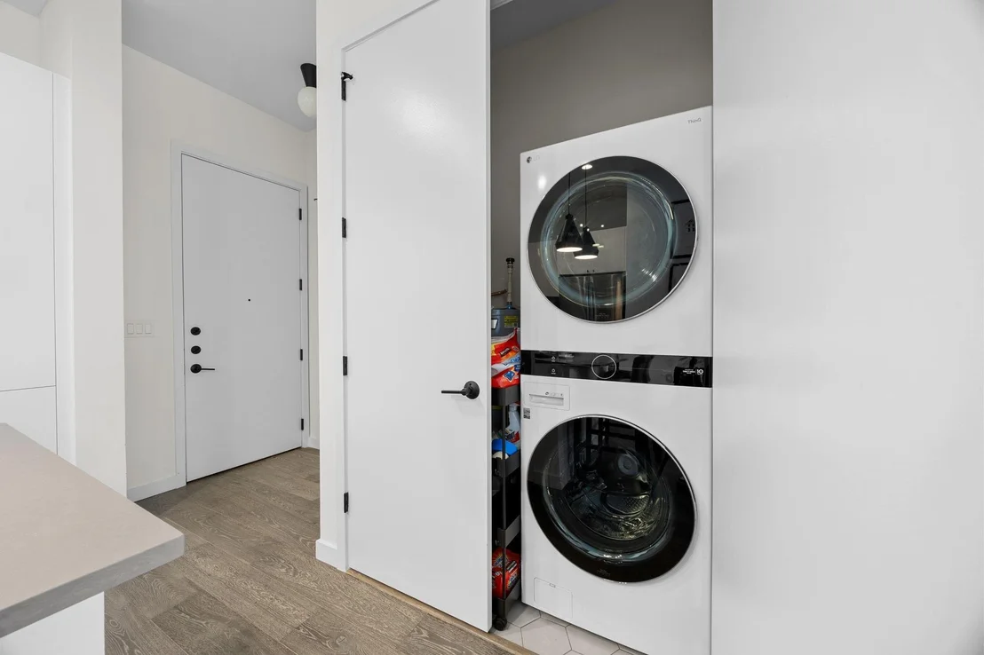 Photo of Unit 229 at 800 Embassy DR