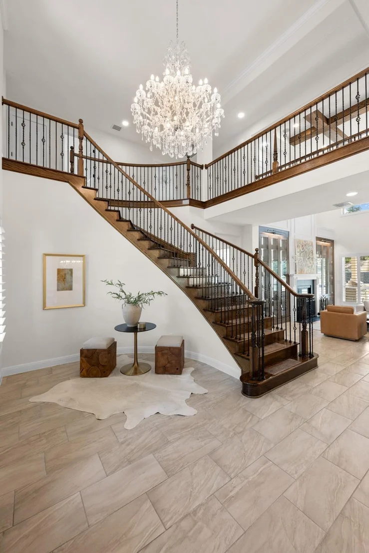 Photo of 310 Bella Montagna CIR