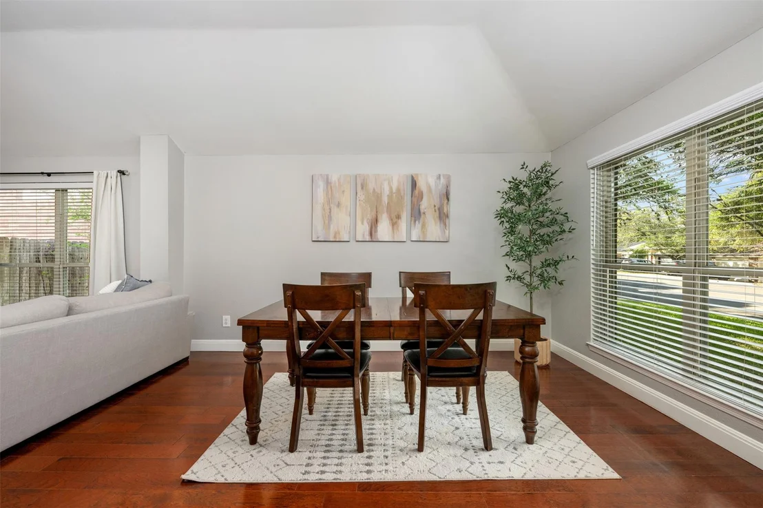 Photo of 6115 Back Bay LN