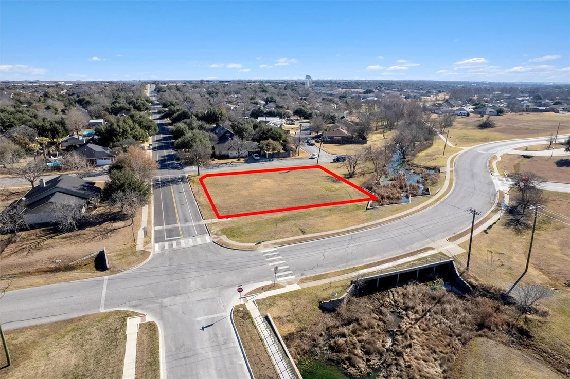 Photo of 3949 Pinehurst DR