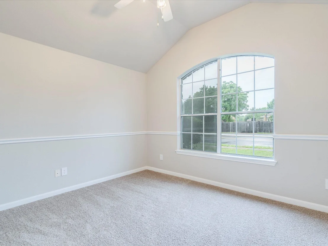 Photo of 105 Plumbago DR