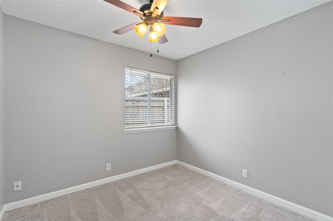 Photo of 1609 Parkwood DR