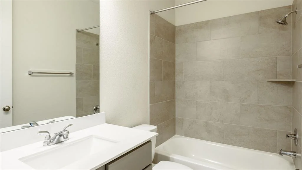 Photo of 126 Bauer LOOP