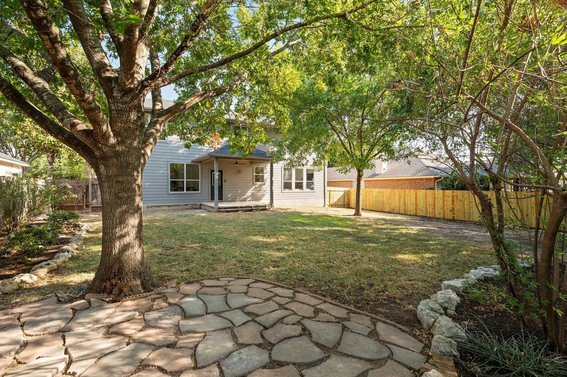 Photo of 323 Ranier LN