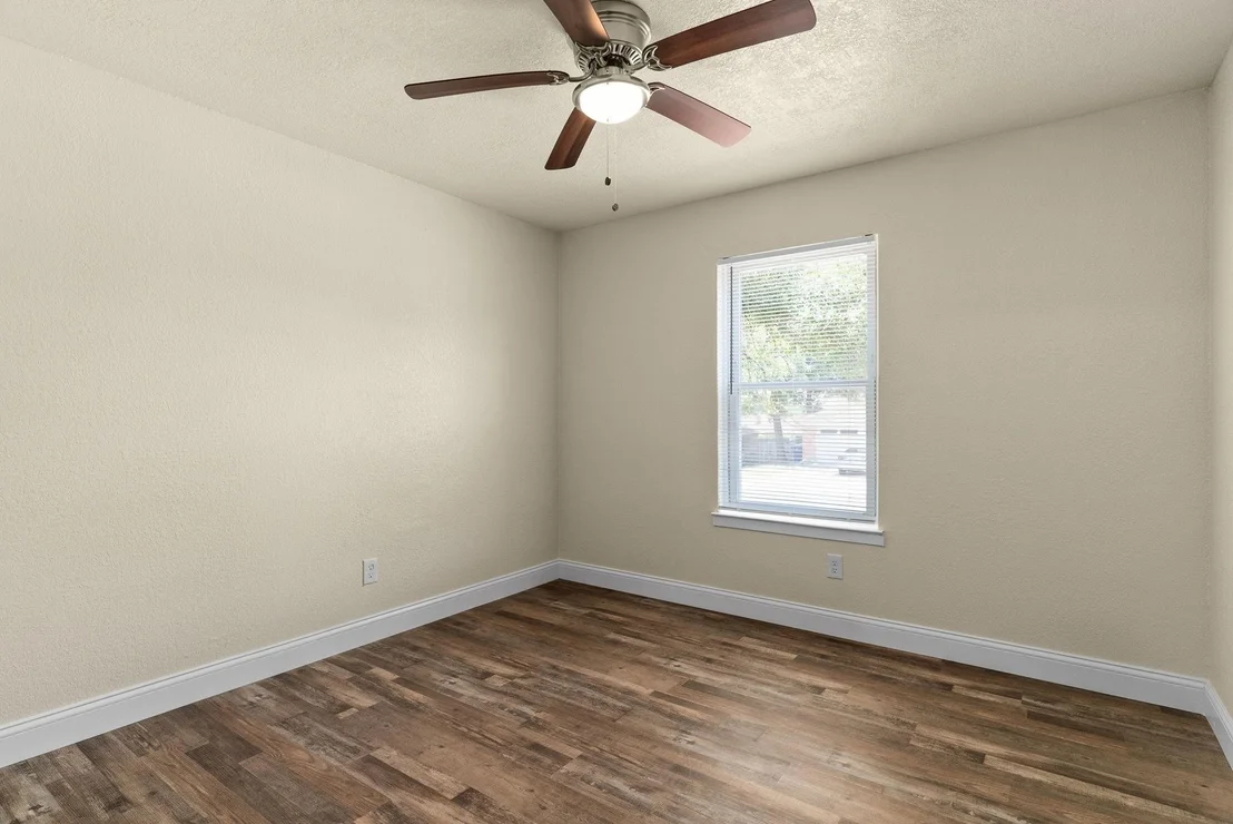 Photo of 612 Manning DR