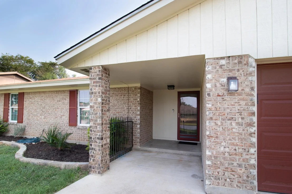 Photo of 2510 Bunker Hill DR