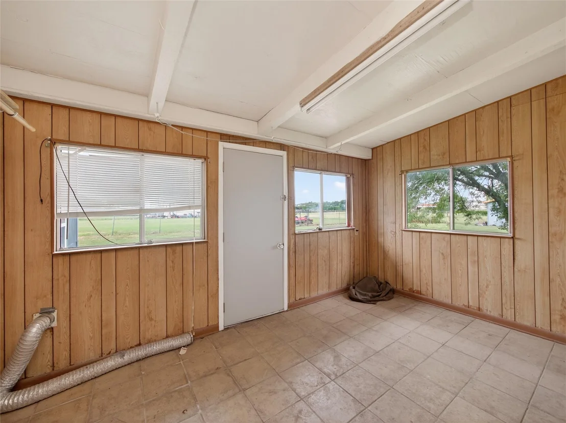 Photo of 7 Tammy LN