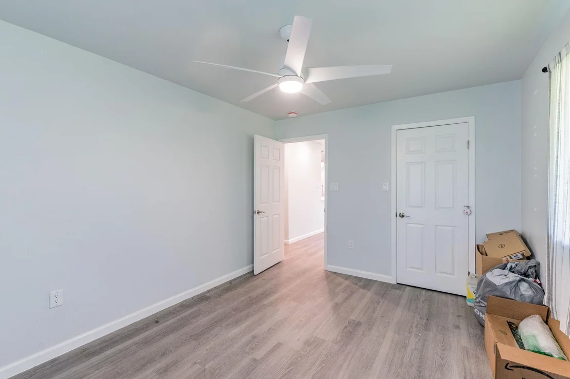 Photo of 501 College Ave