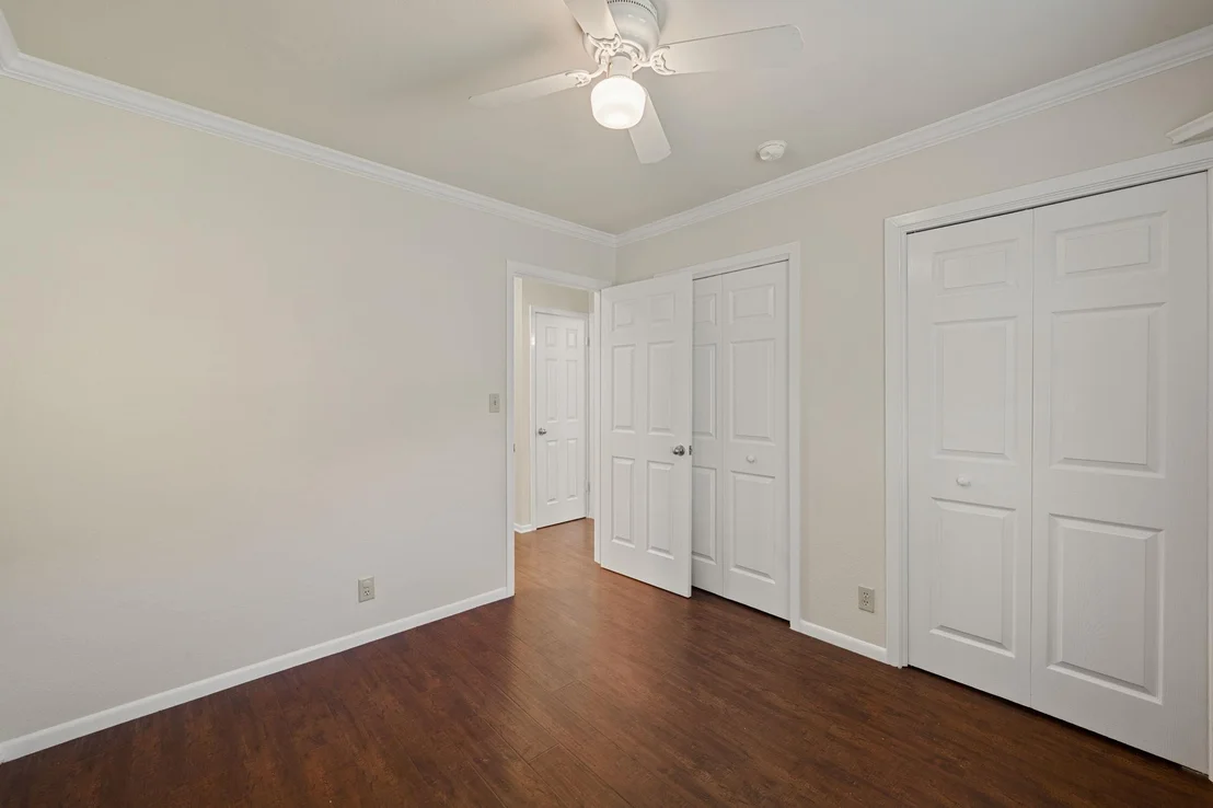Photo of 2702 Parker DR