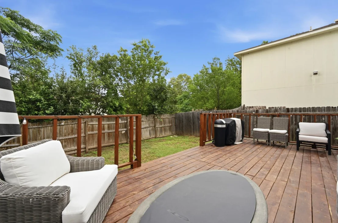 Photo of 1414 Strickland DR
