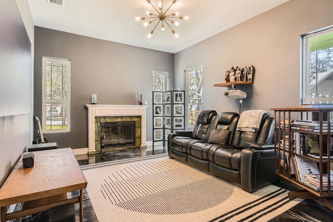 Photo of 10103 Alcott CV