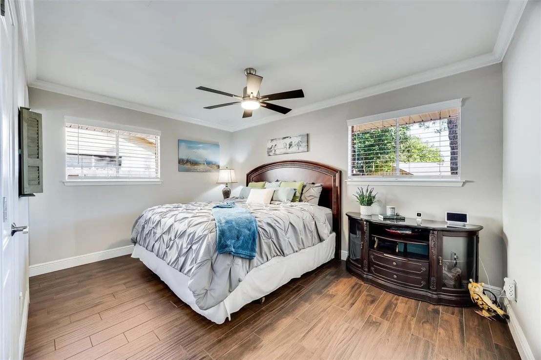 Photo of 10103 Oak Hollow CIR