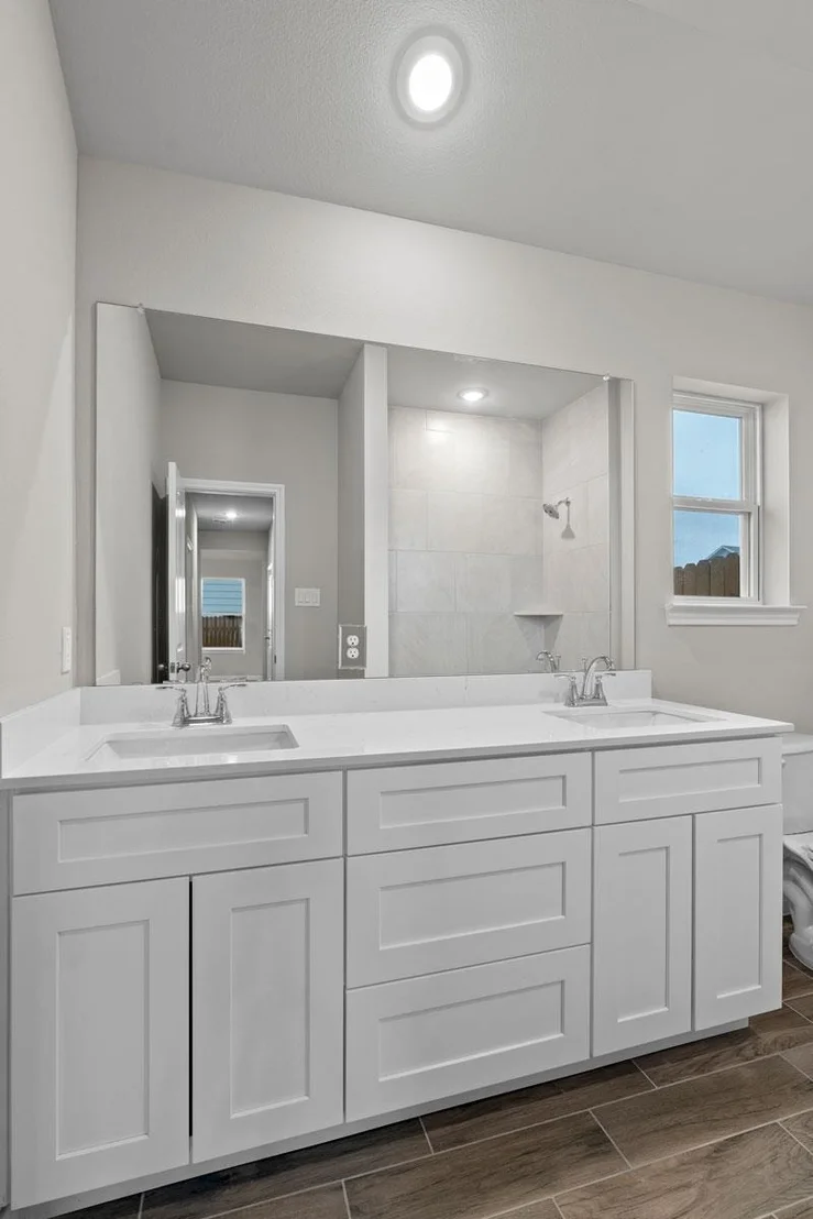 Photo of 417 Stellar Wind DR