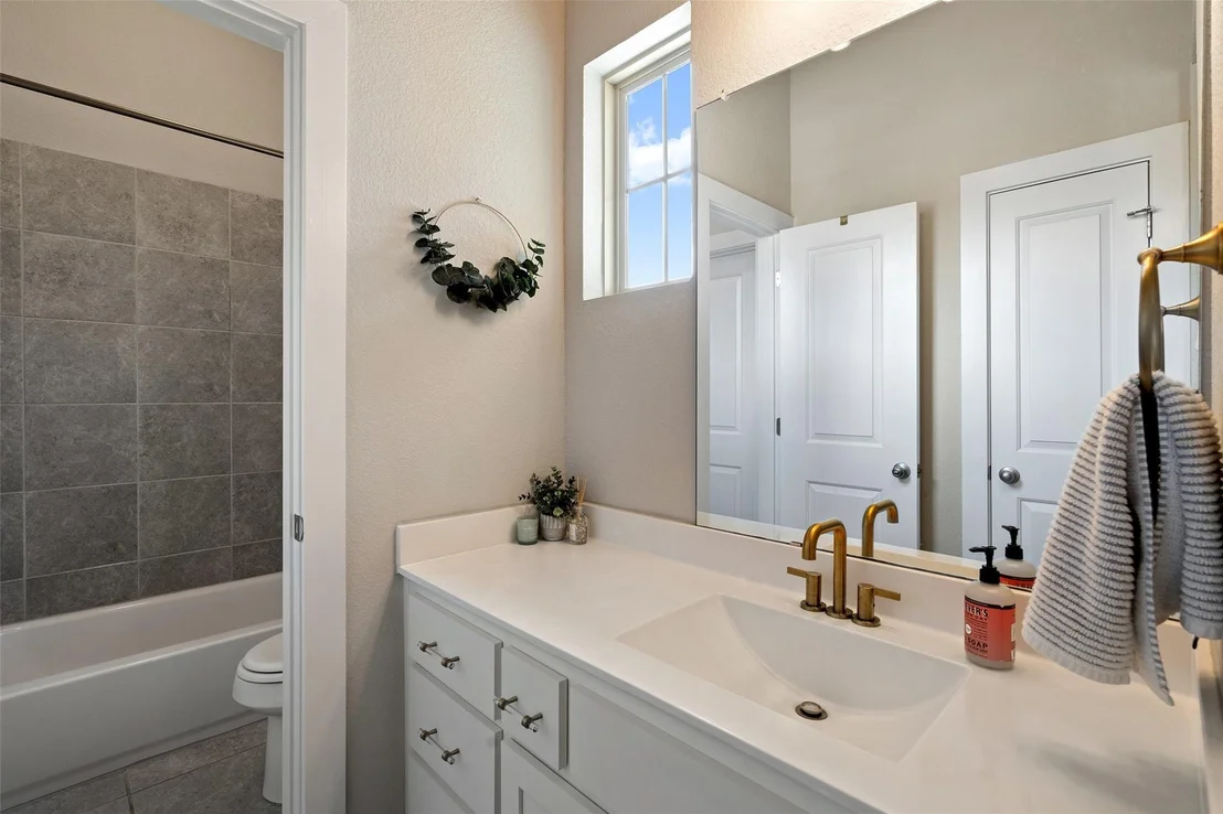 Photo of 209 Grant Cannon LN