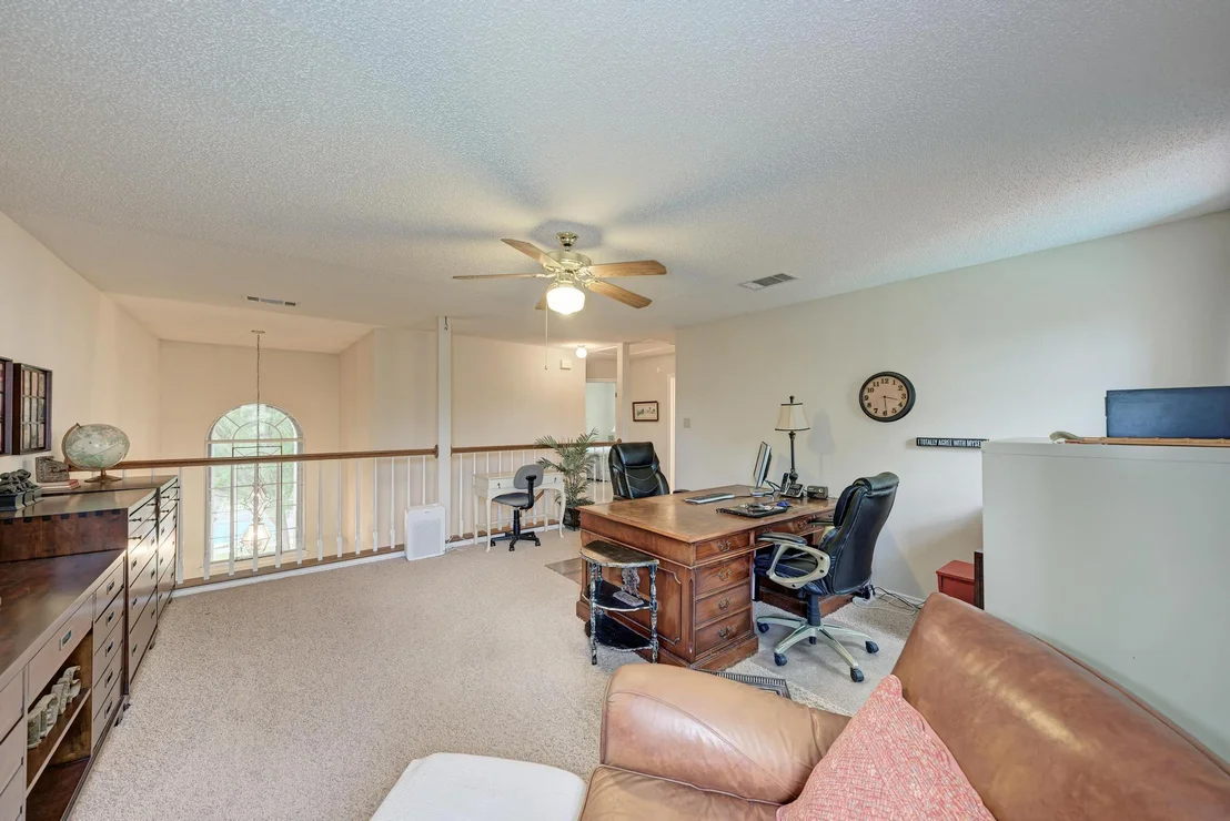 Photo of 404 Cripple Creek RD