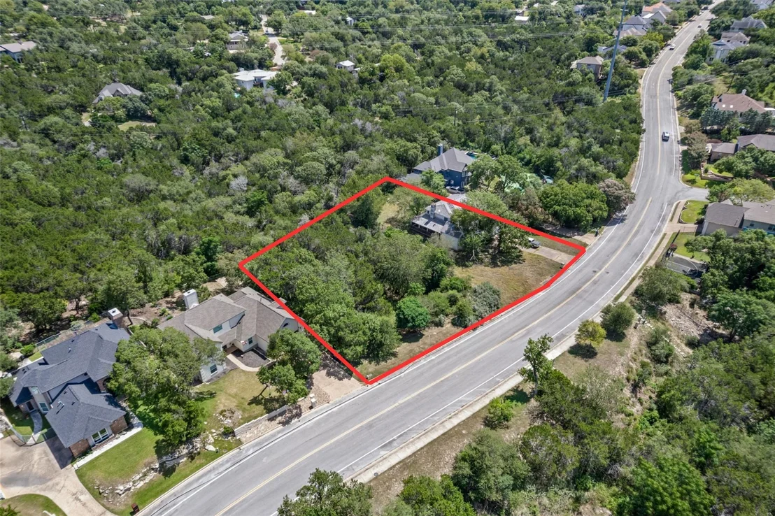 Photo of 6635 Whitemarsh Valley WALK