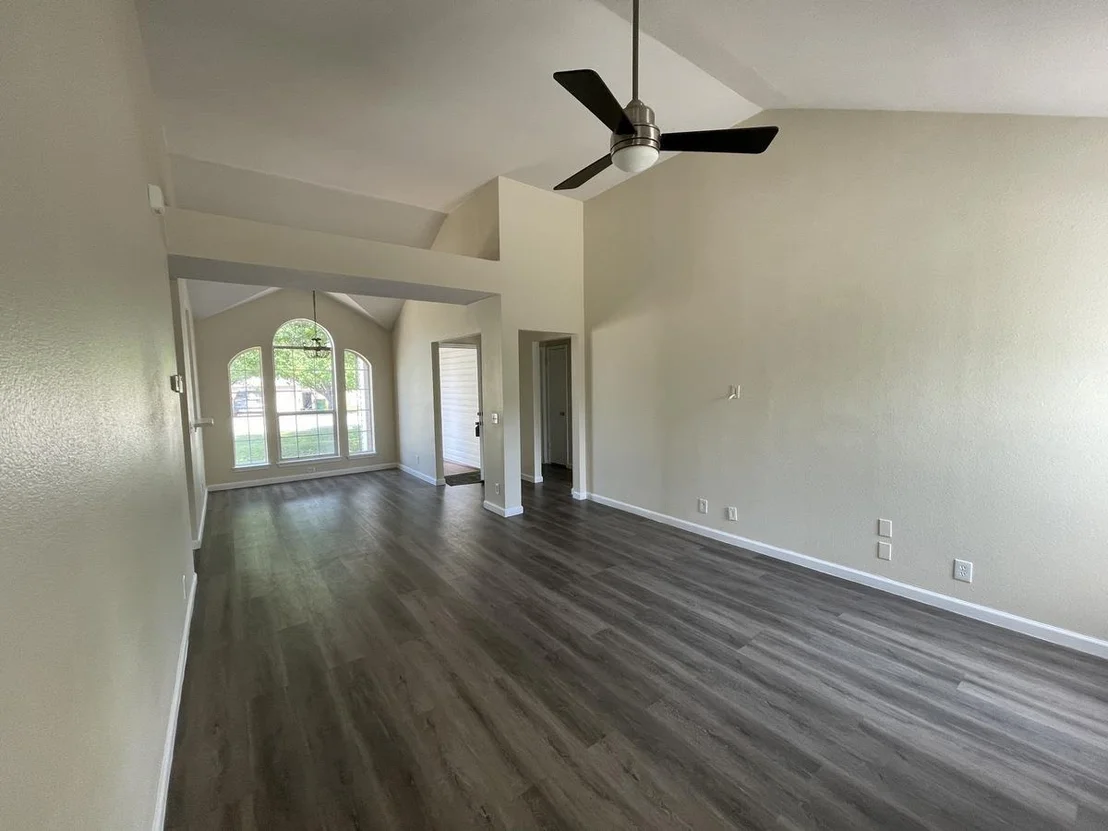 Photo of 1505 Saint Croix LN