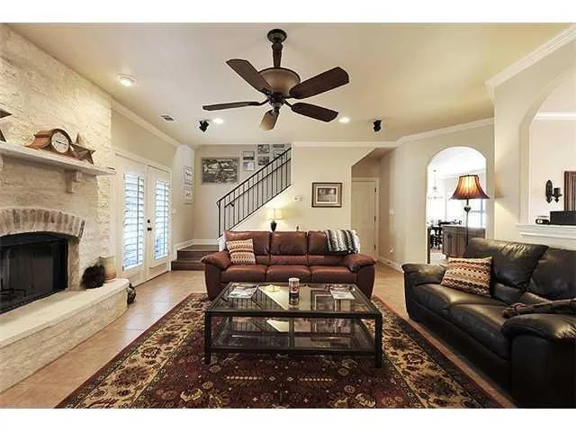 Photo of 644 Newport DR