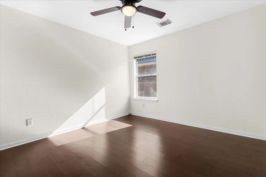 Photo of 13553 Anarosa LOOP