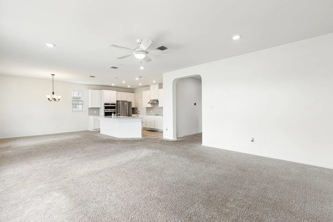 Photo of 1232 Adam LN