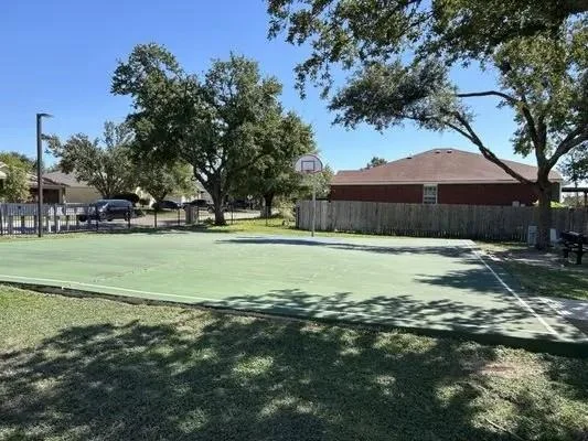 Photo of 614 Pinnacle DR
